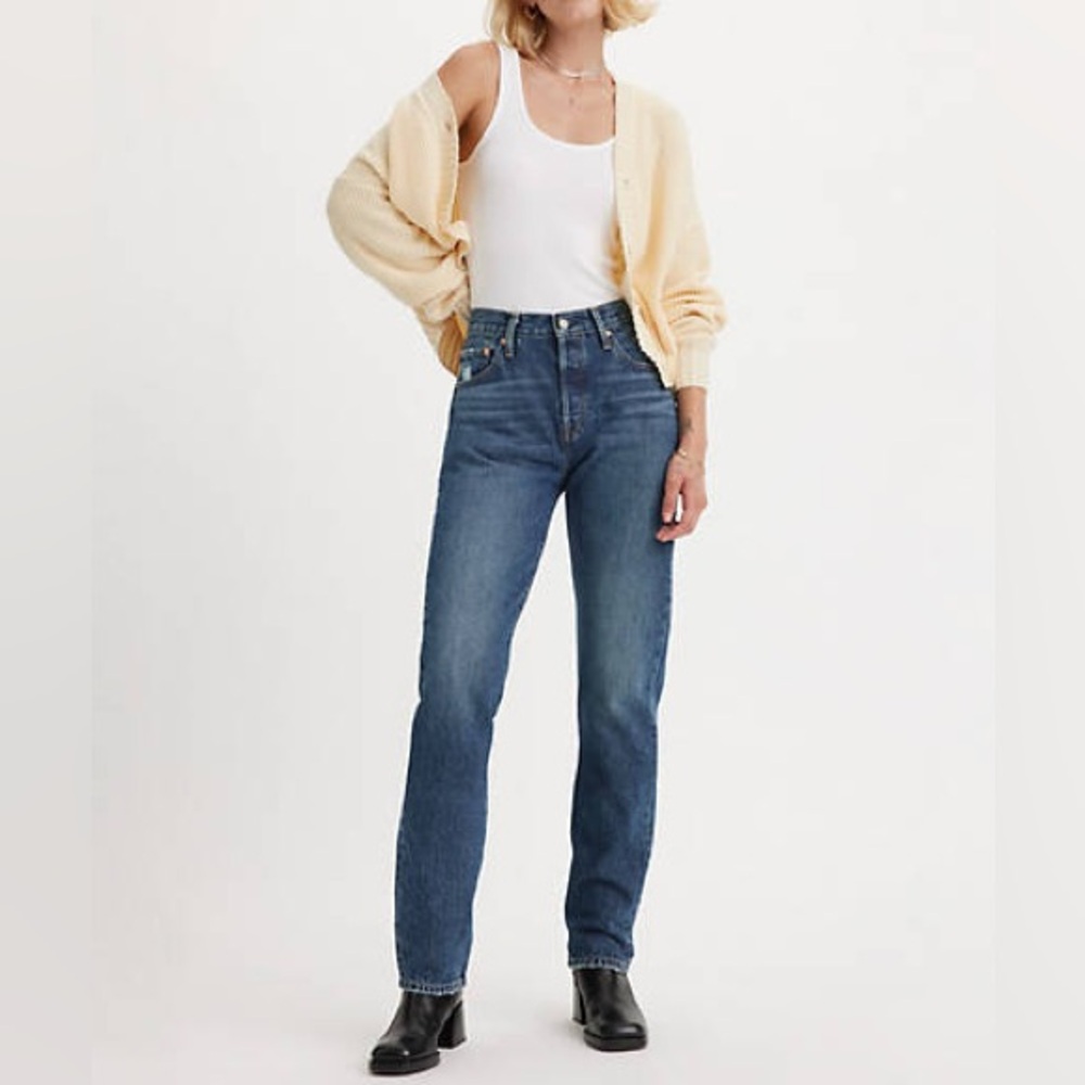 NWT Levi's Blue Straight Leg Jeans